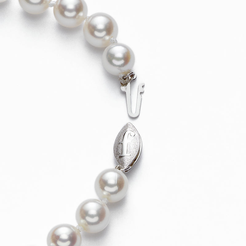 Japanese Akoya Saltwater Cultured Pearl Bracelet, 7 x 6.5 MM, 14K