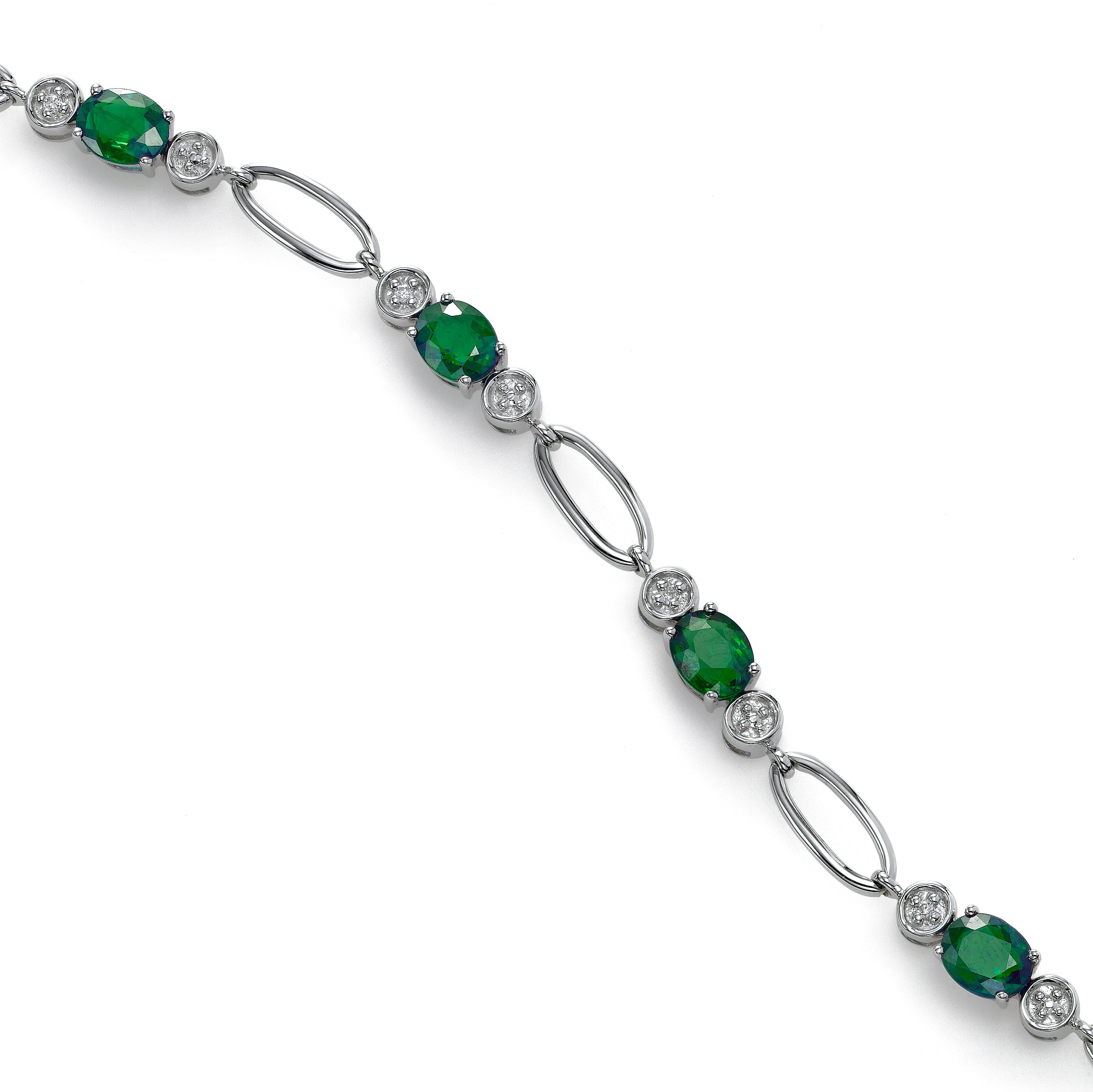 Graceful Emerald and Diamond Bracelet 18 KT