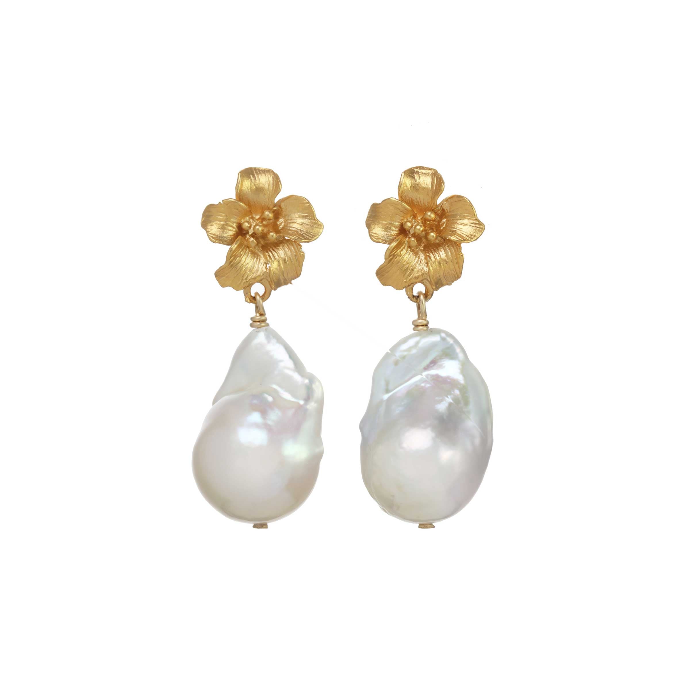 White Baroque Pearl Drop Earrings with Flower Top, Vermeil | Pearl Jewelry  Stores Long Island – Fortunoff Fine Jewelry