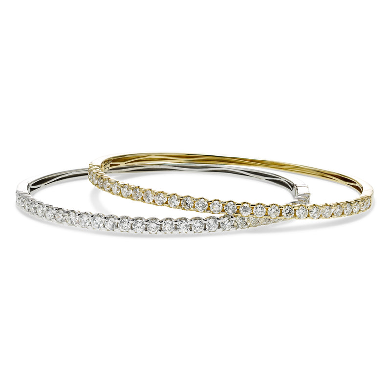 Diamond Bangle Bracelet, 2.50 Carats, 14K Yellow Gold